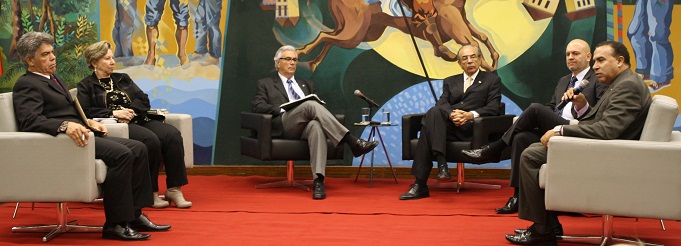 Roda de debate do Ponto de Expressão "A judicialização da saúde" Foto: Karina Camargos Coutinho